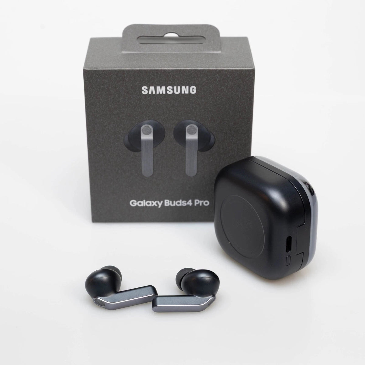 Samsung Galaxy Buds4 Pro SM-R640 Wireless Earbuds Black | ANC Bluetooth 6.1